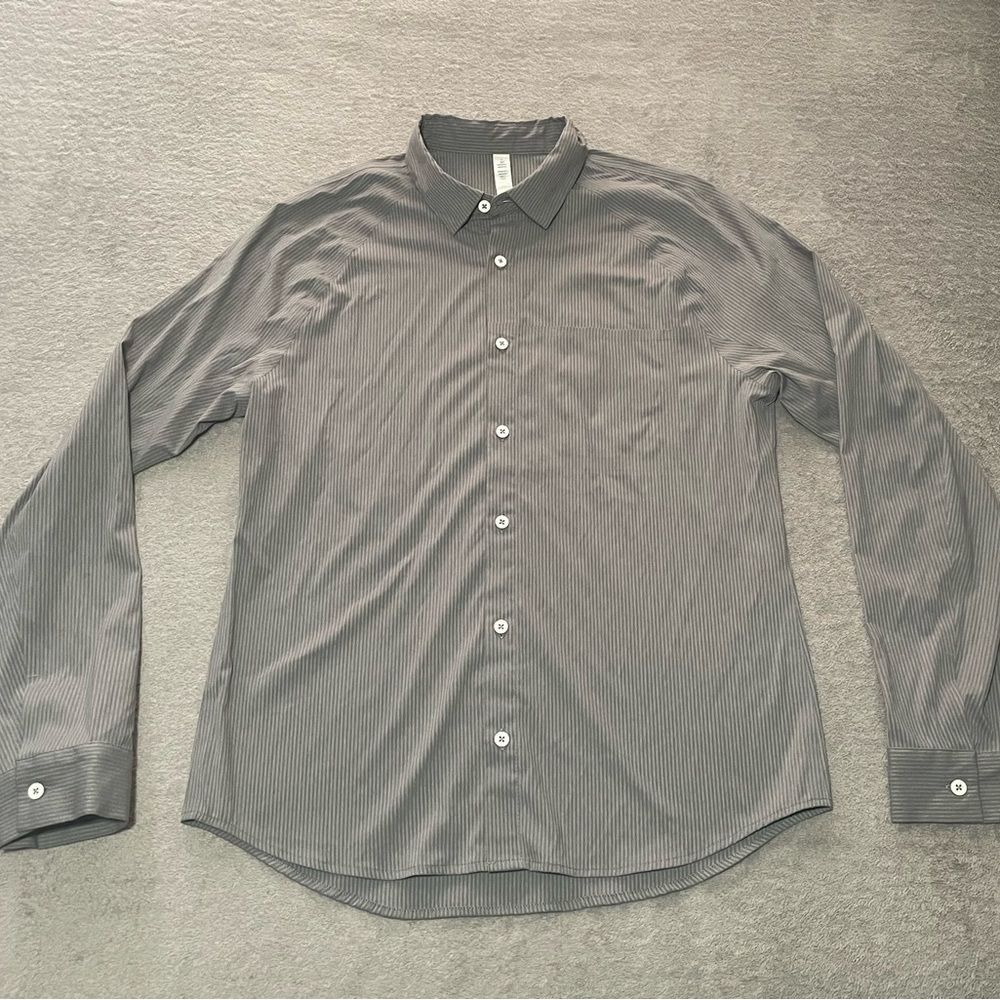Lululemon button down shirt size small grey with light stripe EUC